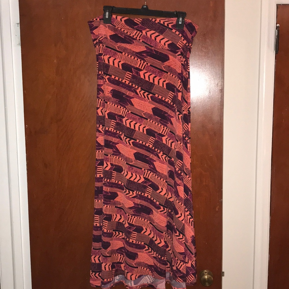 ***Never worn***LuLaRoe maxi skirt